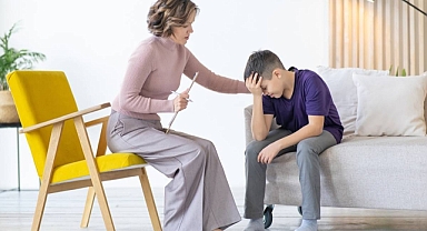 Ergenlik karmaşası: büyüme yolculuğunun bir parçası