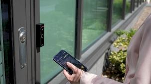 Axis communications Bluetooth okuyucuyu tanıttı