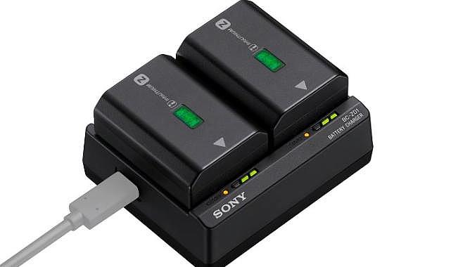 Sony'den iki yeni güç kaynağı