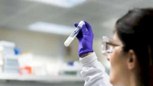AstraZeneca'dan Çin'e 2,5 milyar dolarlık yatırım... Çin'deki ilk ve tek aşı üretim tesisi olacak