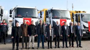 Başkan Erdem: ''Temizlik hizmetleri araç filosu hayırlı olsun''