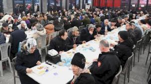 Bursa Osmangazi'de sofra bereketi