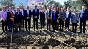 İzmir’de kadın çiftçilere destek