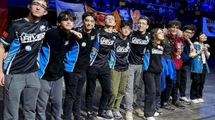 Robotlar Derinlere Dalıyor! Lise Öğrencileri Okyanus Temalı Robotlarını Tasarlıyor!