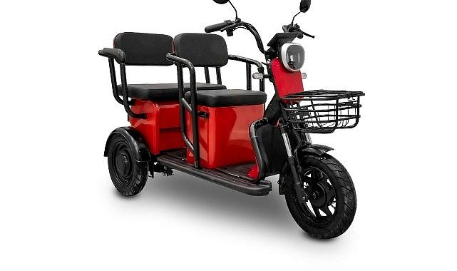 1 Mayıs'ta A101'de Elektrikli Araçlar Satışa Sunuluyor