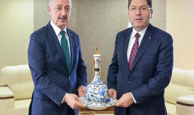 Bakan Tunç’tan Kocaeli'den Başkan Büyükakın’a ziyaret