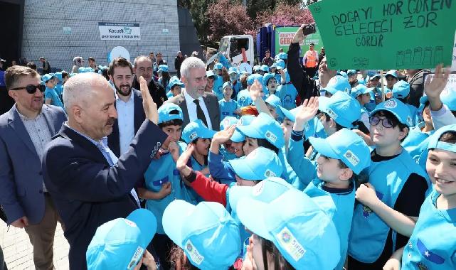 Gebze’de öğrencilerden 'Sıfır Atık'a destek yürüyüşü