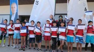 Antalya'da miniklerden yelkenciliğe ilk adım