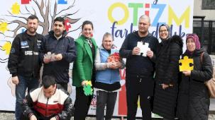 Bursa Osmangazi Belediyesi otizme dikkat çekti