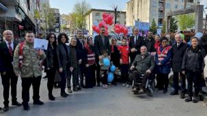 Gölcük'te otizm farkındalığı