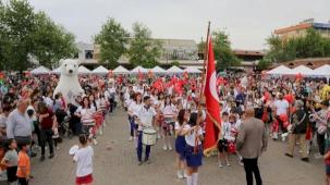 İzmir Efes Selçuk 23 Nisan coşkusuna hazırlanıyor