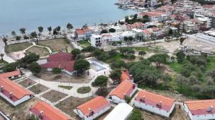 İzmir'de Çandarlı Sosyal Tesisi yenilendi