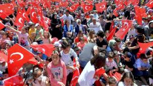 Konya'da çocuklar 80 Binde Devr-İ Alem Parkı'nda buluşuyor