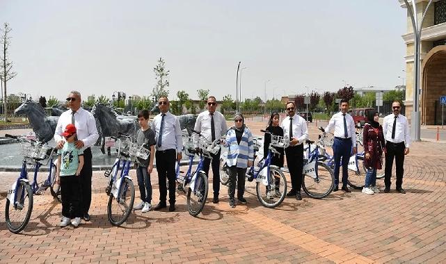 Kayseri Büyükşehir ile engellere pedalladılar