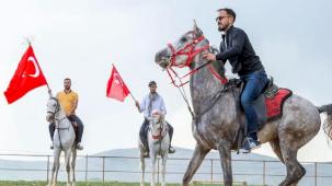 Anadolu Selçuklu Fotoğraf Derneği'nden atlı safari keyfi!