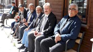 Kayseri Melikgazi Eski Çınarlar Yaşam Merkezleri'ni artırıyor