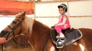 Küçük biniciler Büyükşehir’le büyük adımlar atıyor