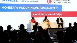 'Merkez'in ev sahipliğinde küresel ekonomi masaya yatırıldı