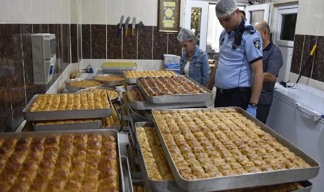 Bursa Karacabey Zabıtası bayram öncesi denetimleri sıklaştırdı