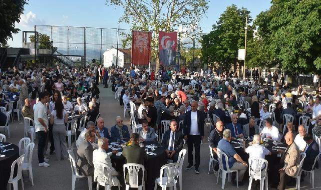 Bursa'da 157 yıllık çınar Tophane MTAL mezunlarını buluşturdu