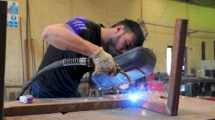 Ankara Keçiören hem üretiyor, hem tasarruf ediyor