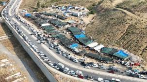 İzmir Karabağlar'da planlı ve denetimli kurban alanı