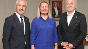 İzmit Belediyesi’nde yeni dönem: Arcan ve Hülür göreve başlıyor