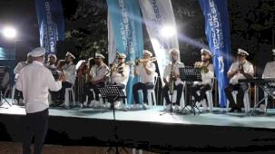 Kocaeli Büyükşehir Bandosu Körfez sahilini inletti