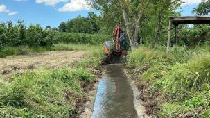 Kocaeli kırsalında sulama kanalları temizleniyor
