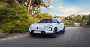 Volvo'nun En Kompakt ve Tamamen Elektrikli SUV'u EX30 Türkiye Yollarında
