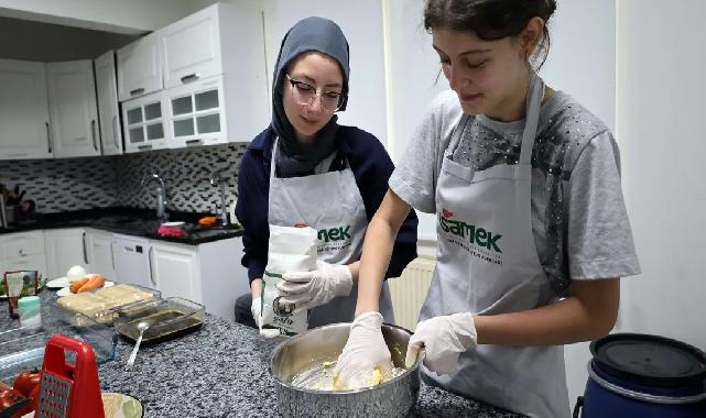 Sakaryalı gençler Büyükşehirle İtalyan mutfağında
