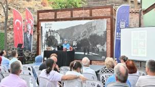 Bursa'da ‘Kent Tarihi Söyleşileri’nin son konuğu Ayşe Özkan emanet oldu