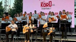 LÖSEV gönüllüleri İBB Korolar Festivali'nde