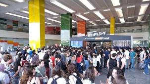 RE:PLAY heyecanı Excalibur gücüyle başladı