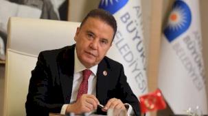 'Tutsak Muhittin Böcek'ten Antalyalılara mesaj