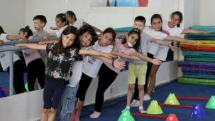Yaz dönemi çocuk spor eğitimleri doludizgin devam ediyor