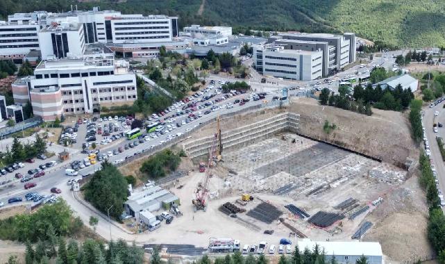 Umuttepe Cami ve Otopark projesi hızla yükseliyor