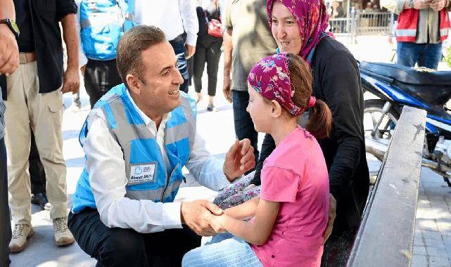 Balıkesir'de depremzedelere 'büyük' destek