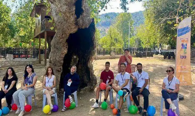 İzmir'de 'değişim ve dönüşüm' kampı