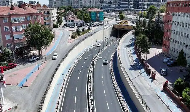Konya’da Azerbaycan Alt Geçidi’nde asfalt yenilendi