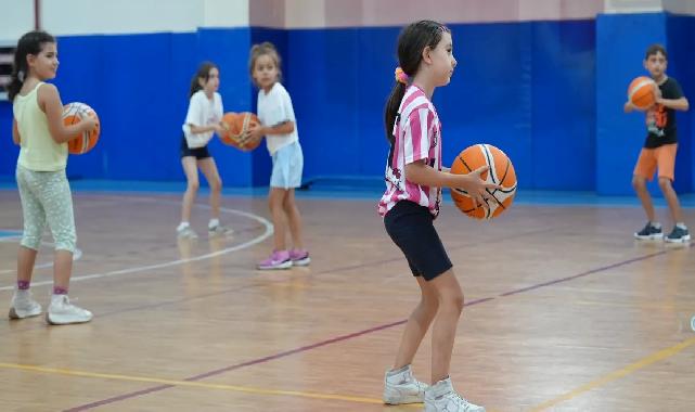 Maltepe’de yaz spor okulu coşkusu devam ediyor