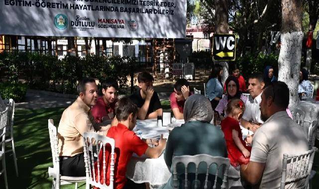 Manisa Büyükşehir’den gençlere güçlü destek
