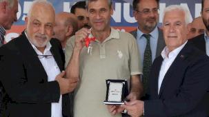 Bursa'daki büyük dönüşümde ilk anahtarlar teslim edildi