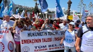 İzmir Konak’ta KESK ve Dev Emekli-Sen’den ortak eylem