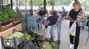İzmit’in doğal ürünleri Aşevi ve Kent Lokantasında