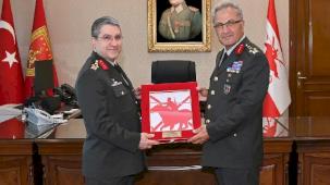 Kara Kuvvetleri ve Genelkurmay’da devir teslim