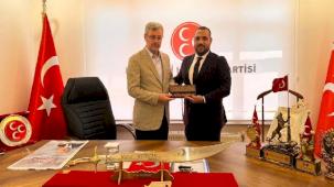 Milliyetçi iş insanı Şahinkanat’tan Başkan Metehan’a ziyaret