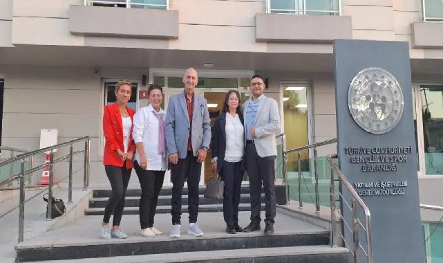 Gençleşen Türküler’den Ankara çıkarması