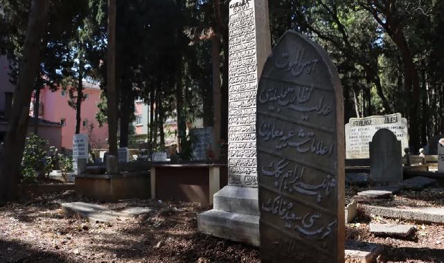 İstanbul Maltepe Mezarlığı'nda tarih gün yüzüne çıkıyor