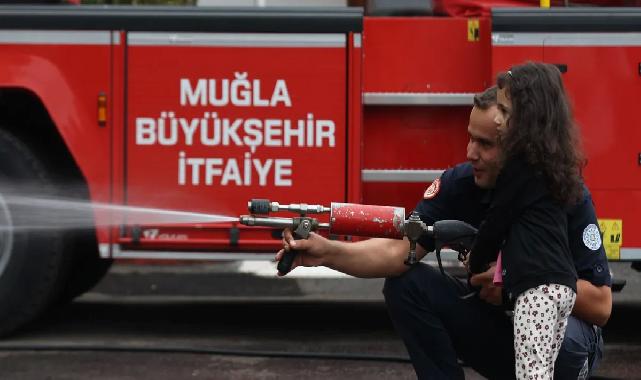 Muğla'da küçük alev kahramanları sahada
